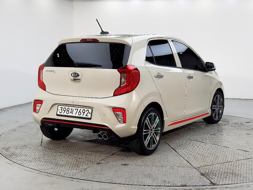 KIA Morning - Vista 6