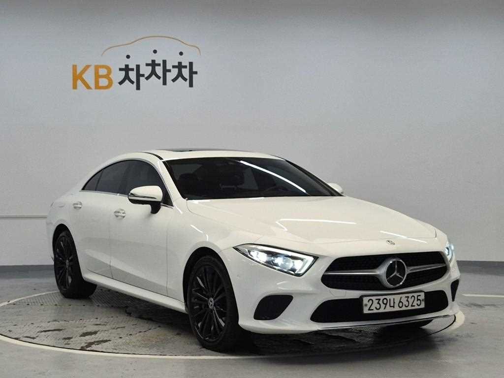 Mercedes Benz CLS Class - Vista 6