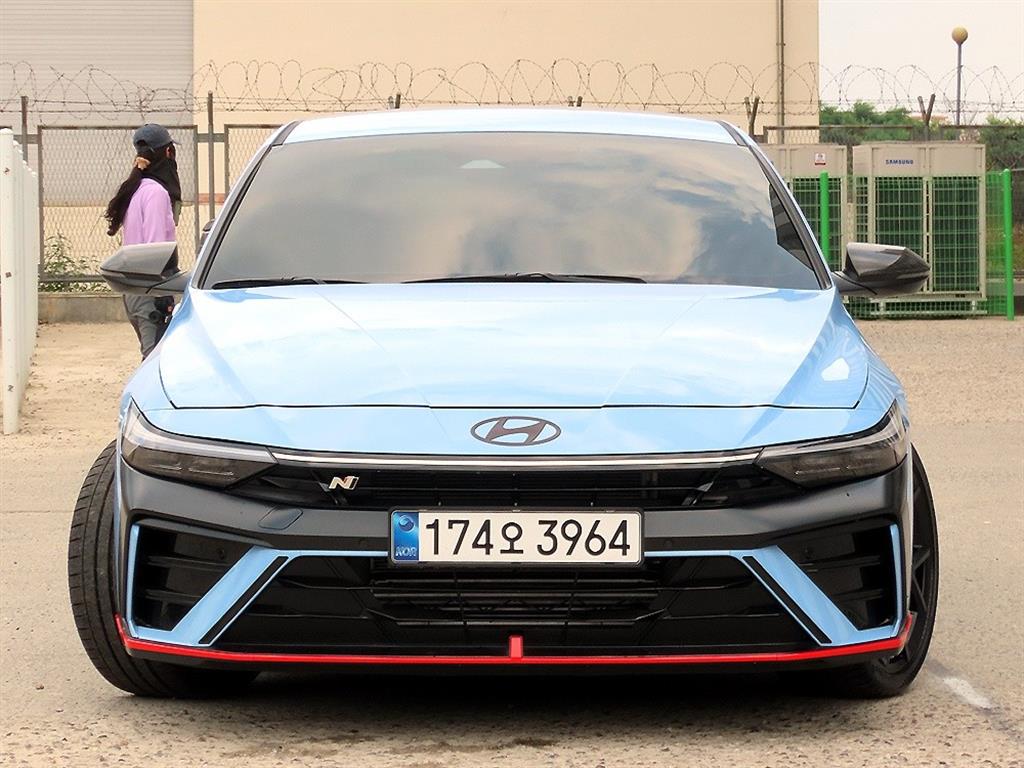 HYUNDAI Avante 2024 - Importación desde Corea - HF Imports Iquique - Foto 1