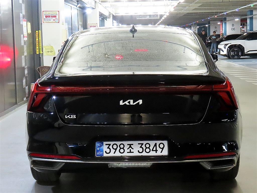 KIA K8 - Vista 7