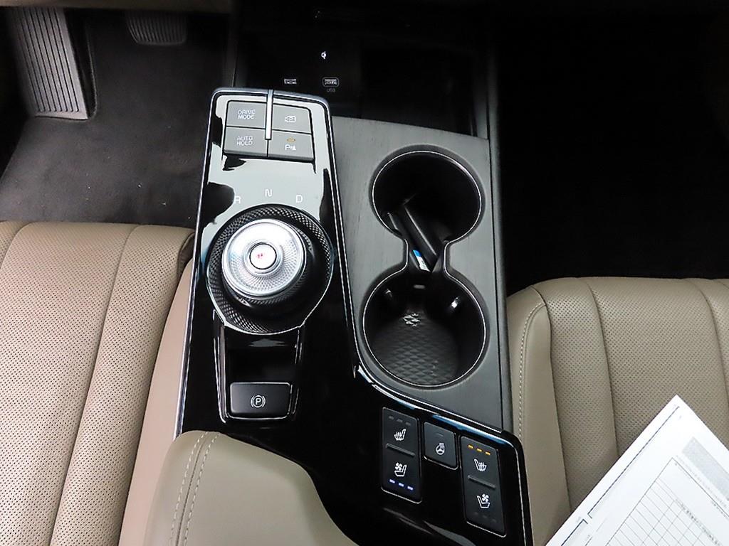 KIA K8 - Vista 12