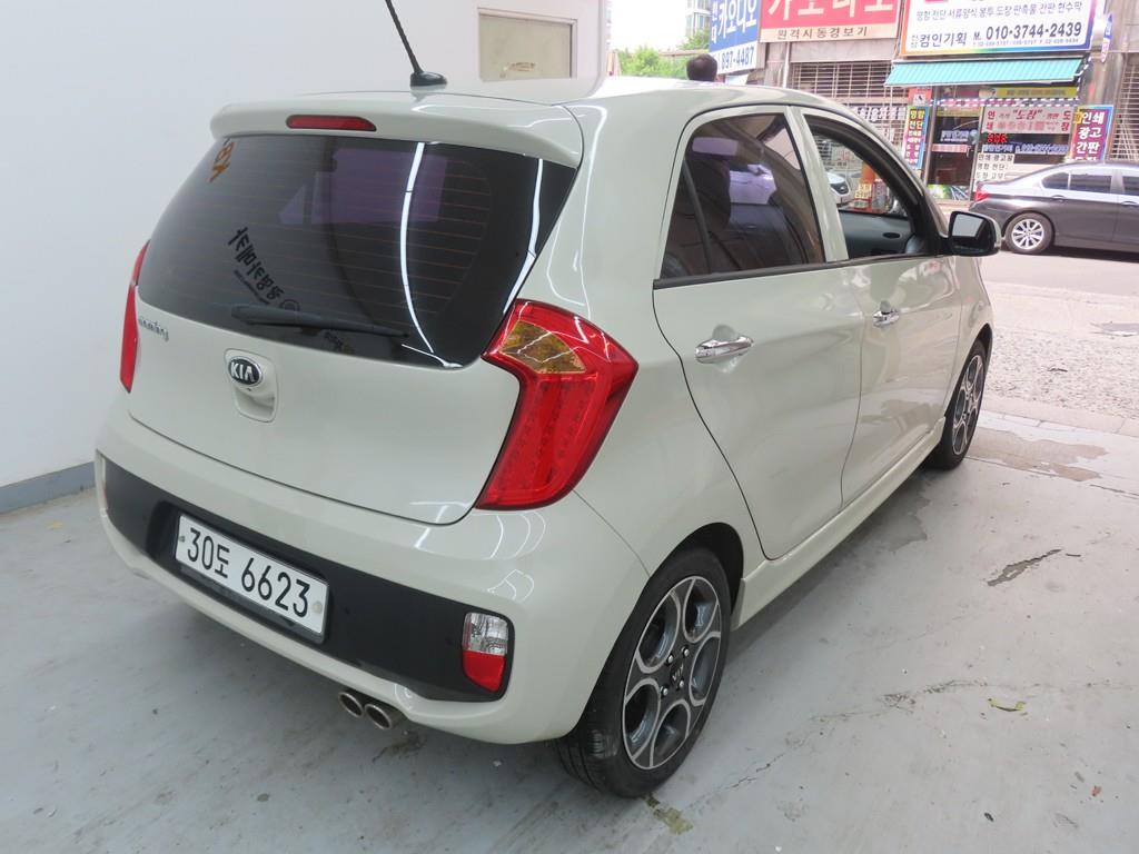 KIA Morning - Vista 3