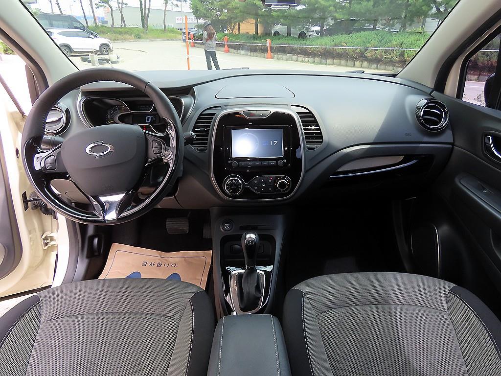 SAMSUNG QM3 - Vista 9