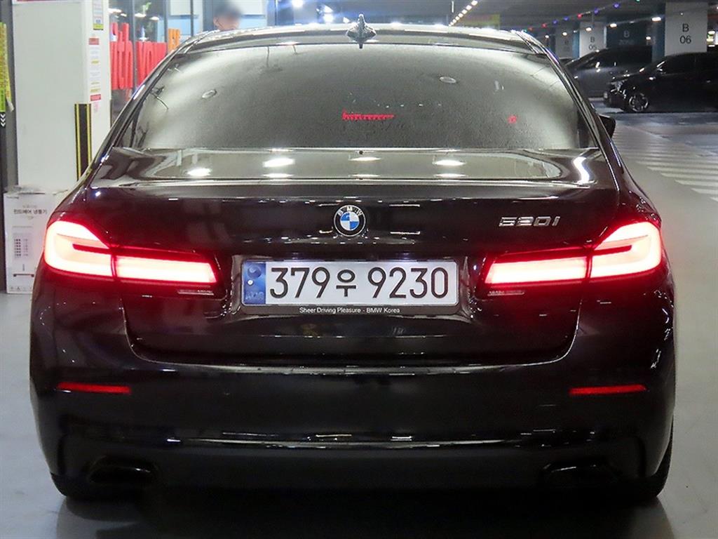 BMW 5 Series - Vista 7