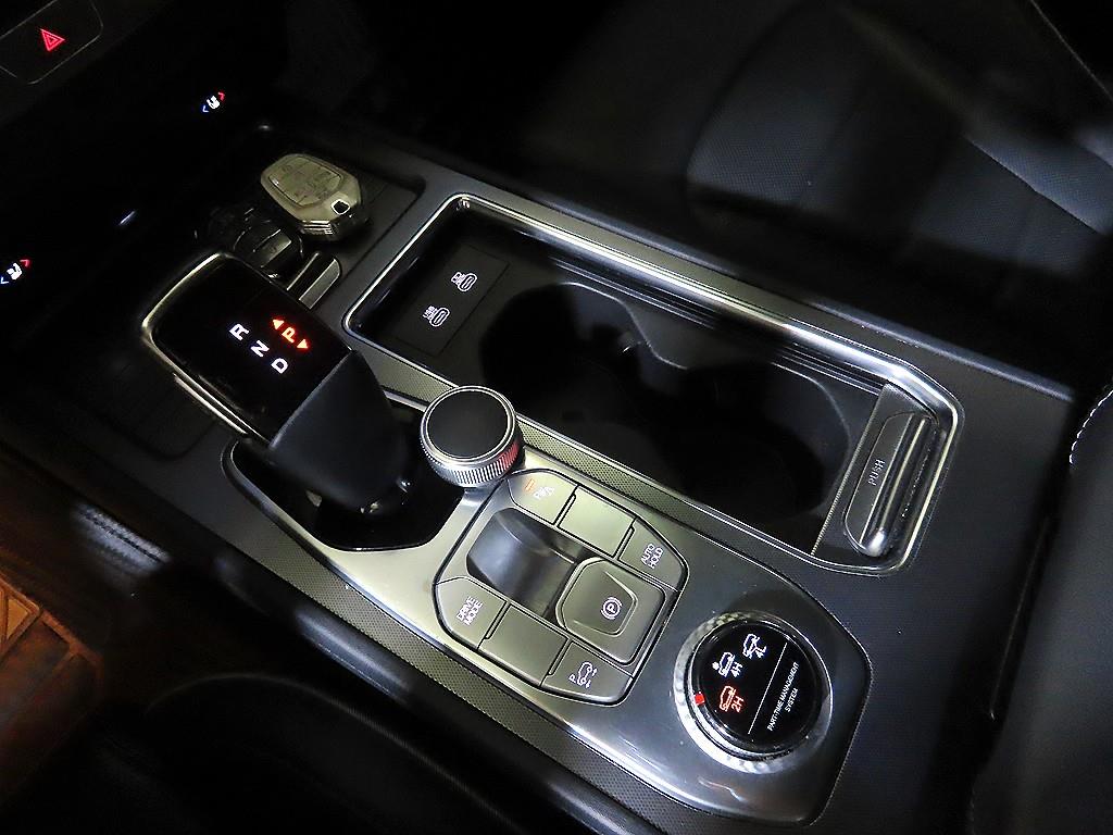 Ssangyong Rexton 2023 Negro - Importación desde Corea - HF Imports Iquique - Foto 14