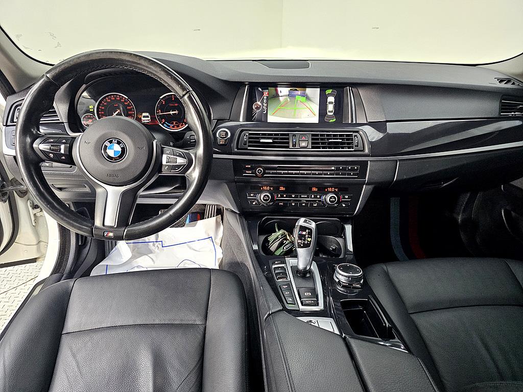 BMW 5 Series - Vista 7