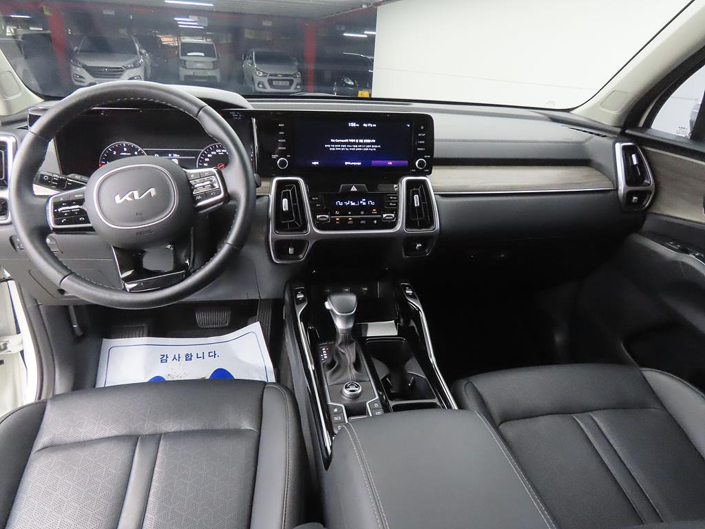 KIA Sorento - Vista 9