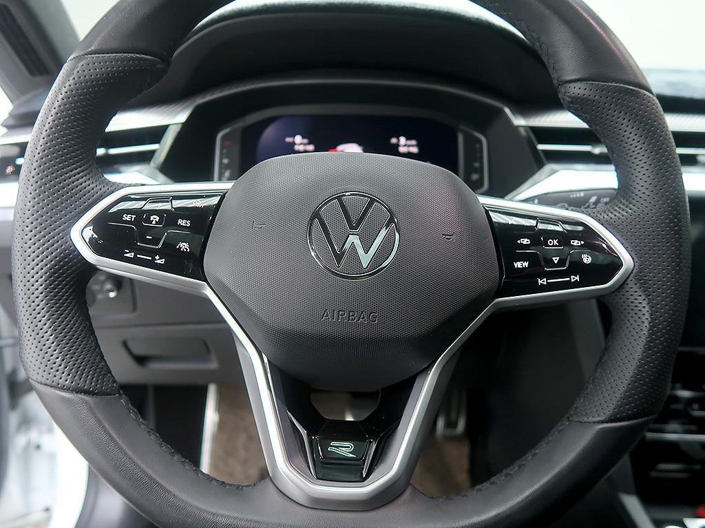 Volkswagen Arteon - Vista 11