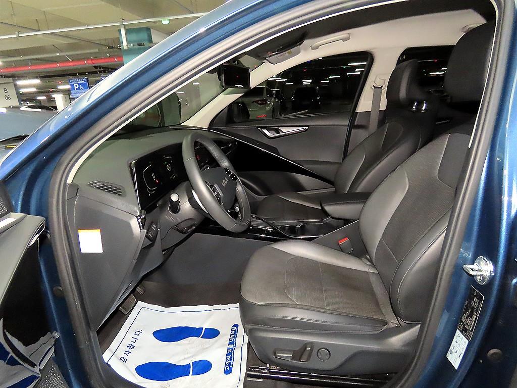 KIA Niro - Vista 8