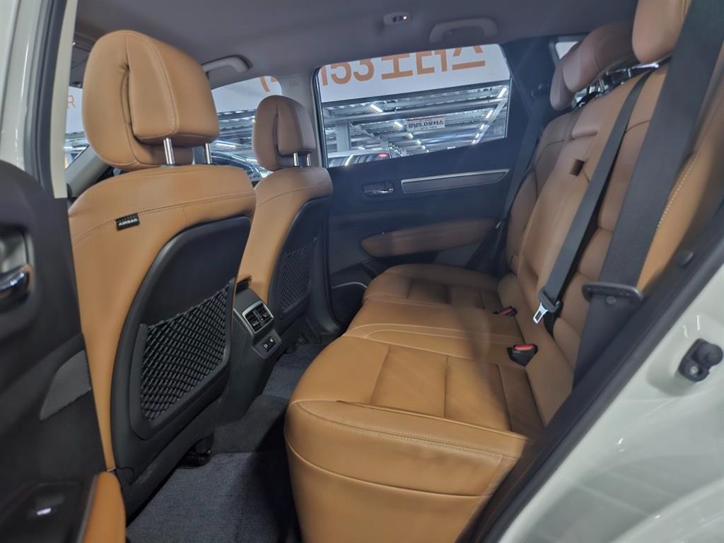 SAMSUNG QM6 2021 Blanco - Importación desde Corea - HF Imports Iquique - Foto 16