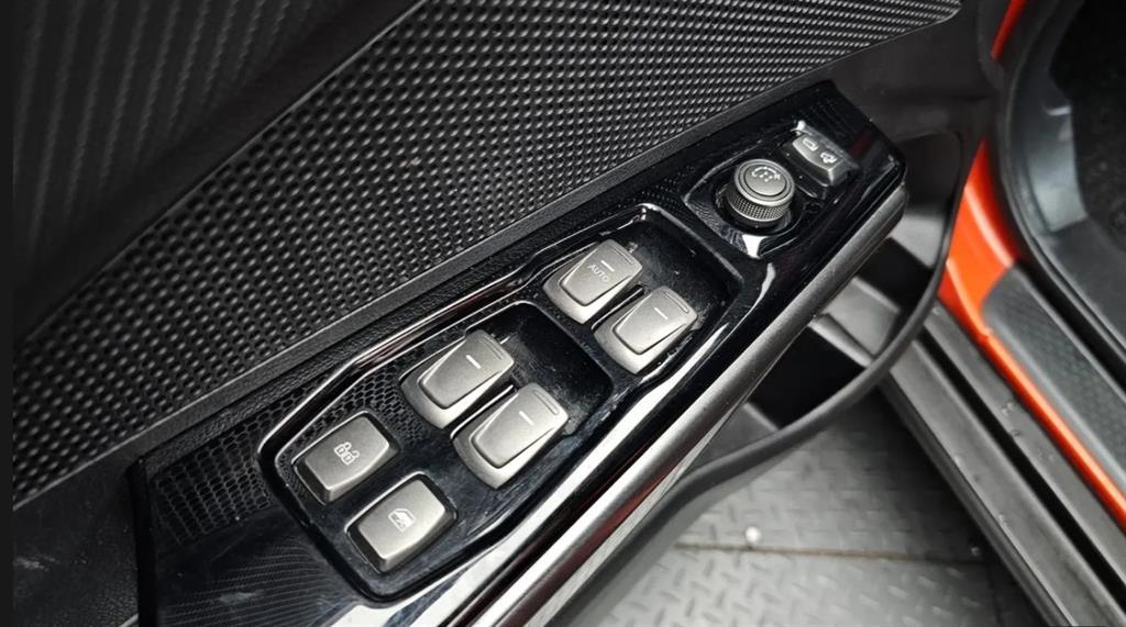 Ssangyong Tivoli 2020 - Importación desde Corea - HF Imports Iquique - Foto 20