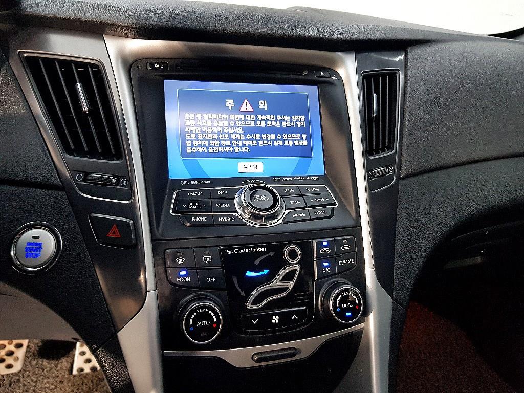 HYUNDAI Sonata 2012 Blanco - Importación desde Corea - HF Imports Iquique - Foto 13