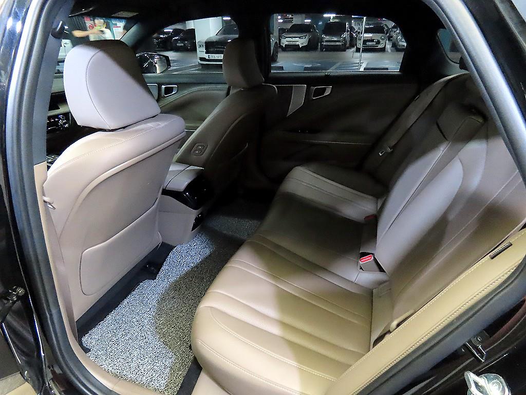 KIA K8 - Vista 9