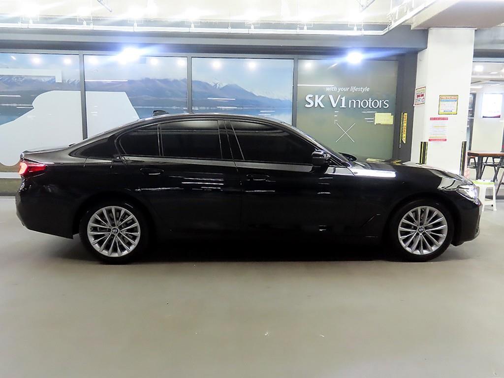 BMW 5 Series - Vista 3