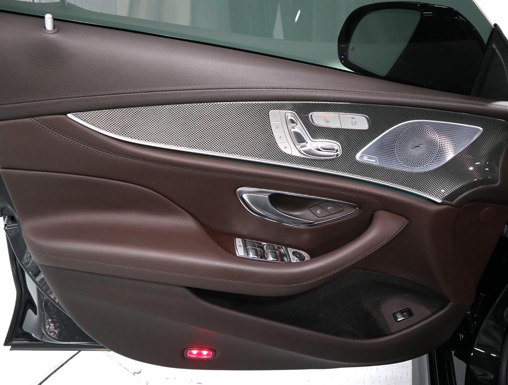 Mercedes Benz CLS Class - Vista 9