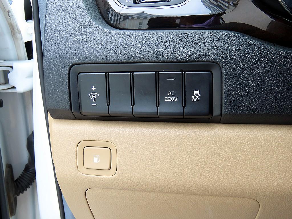 KIA Carnival 2018 Blanco - Importación desde Corea - HF Imports Iquique - Foto 15