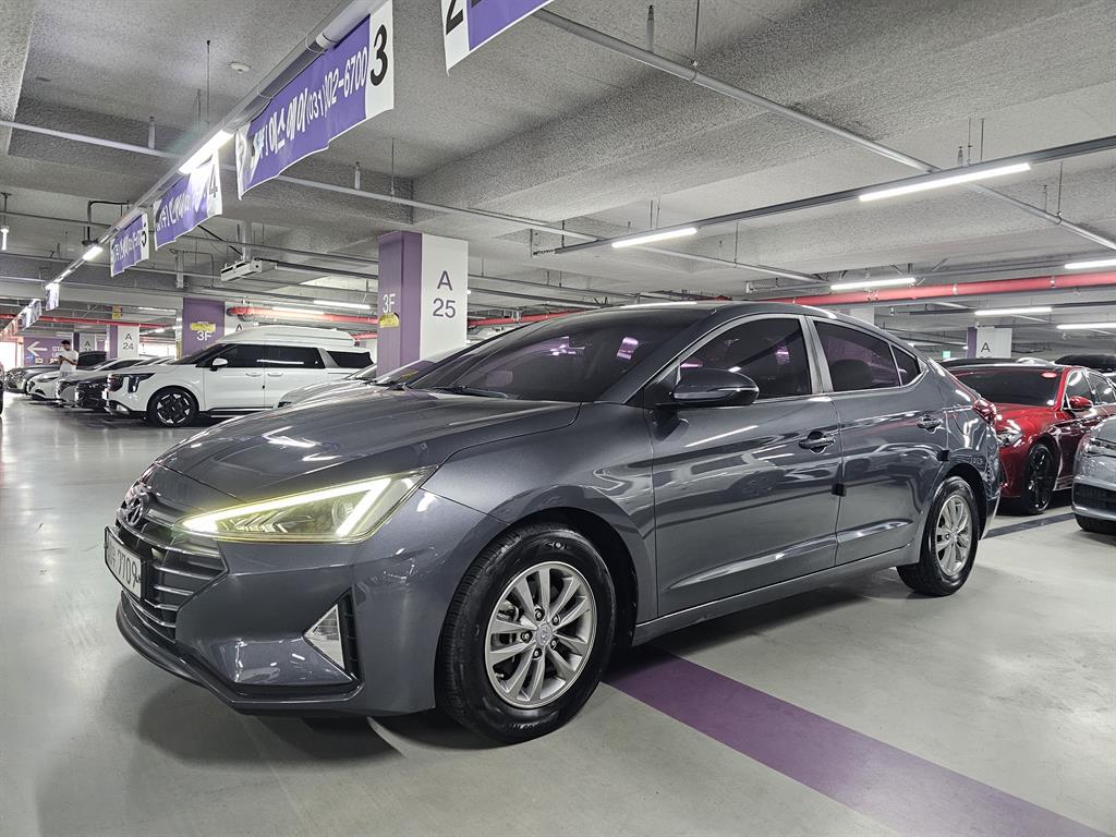 HYUNDAI Avante 2019 Gris - Importación desde Corea - HF Imports Iquique - Foto 1