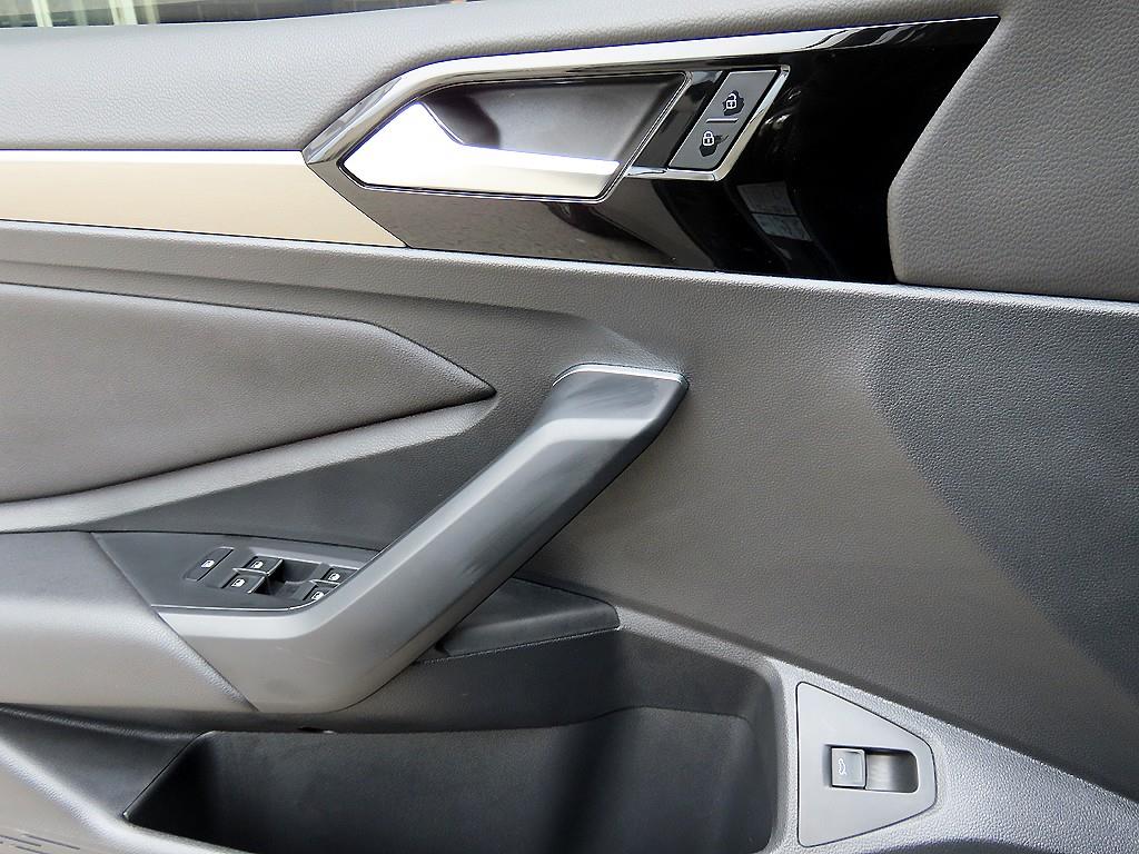 Volkswagen Jetta 2021 Gris - Importación desde Corea - HF Imports Iquique - Foto 13