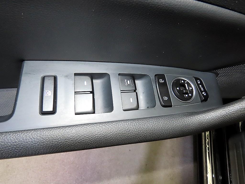 HYUNDAI Sonata 2018 Negro - Importación desde Corea - HF Imports Iquique - Foto 15