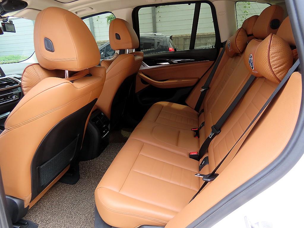 BMW X3 - Vista 8