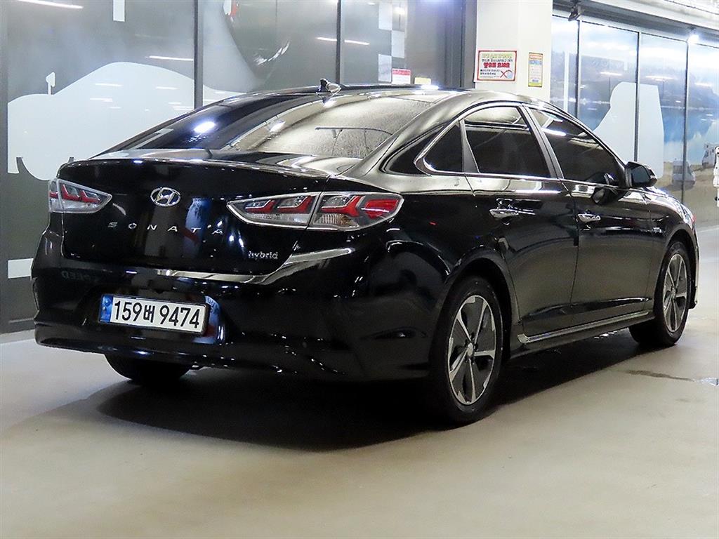 HYUNDAI Sonata - Vista 6