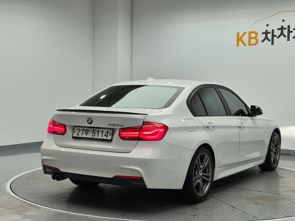 BMW 3 series - Vista 3