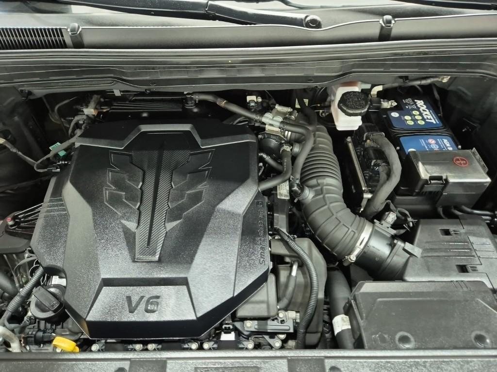 KIA Carnival - Vista 7