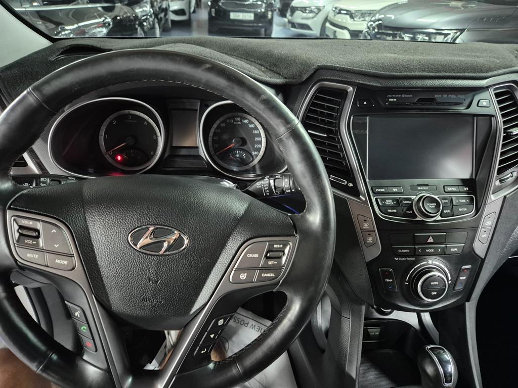HYUNDAI Santa Fe - Vista 11