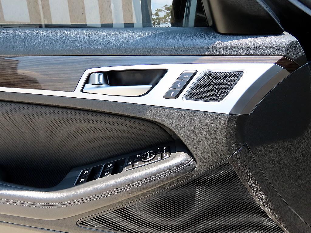 Genesis G80 2017 Negro - Importación desde Corea - HF Imports Iquique - Foto 13