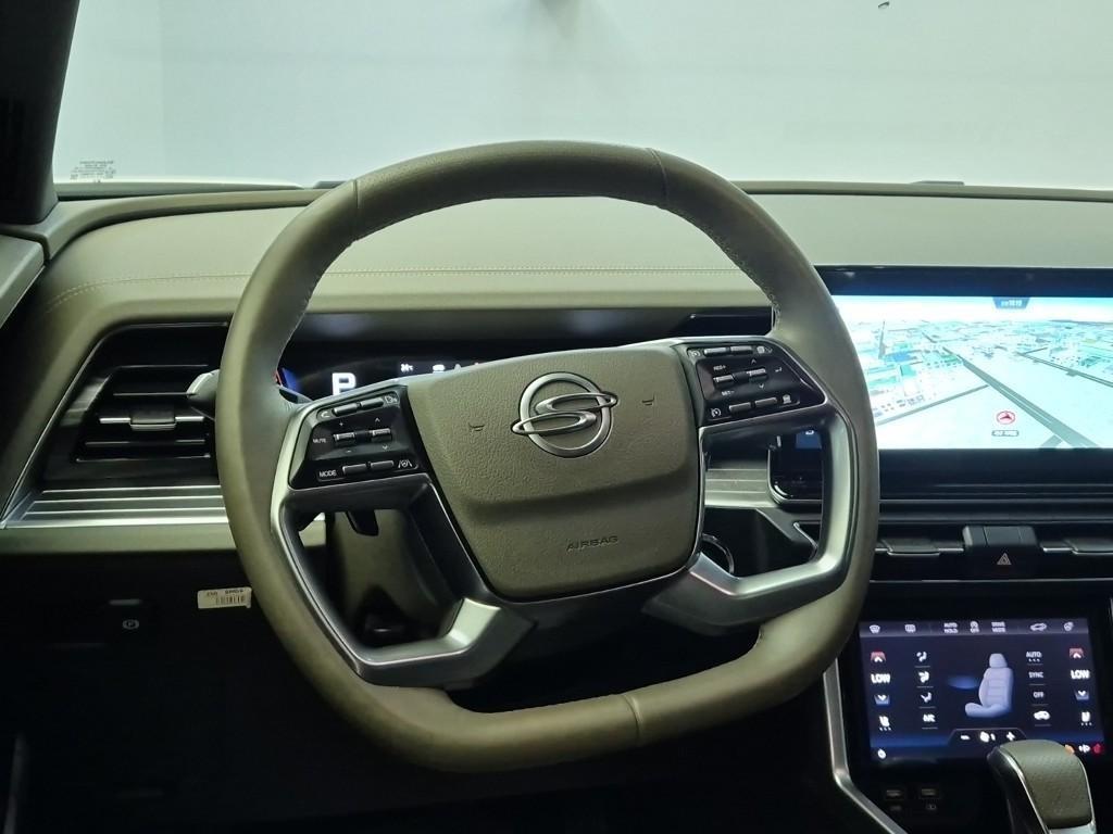 Ssangyong Torres - Vista 11
