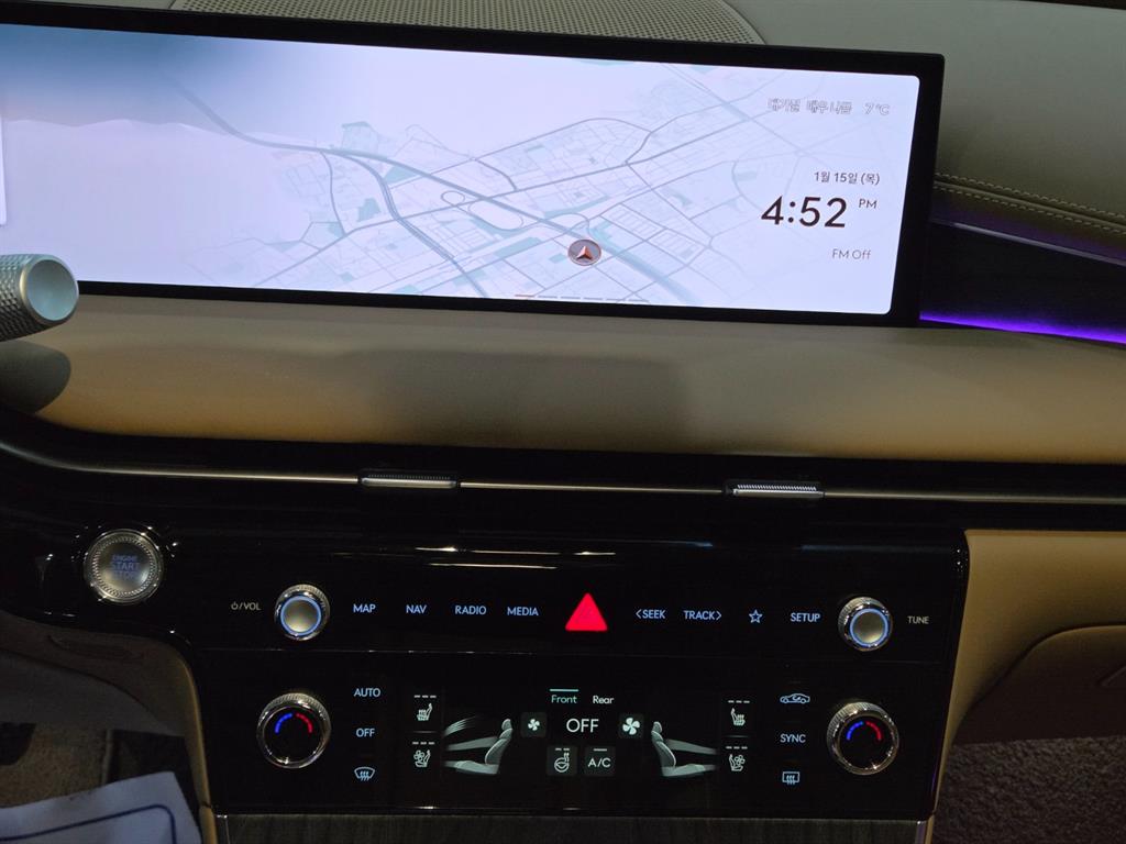 Genesis G80 2024 Azul - Importación desde Corea - HF Imports Iquique - Foto 13