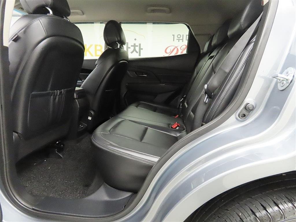 Ssangyong Korando - Vista 8