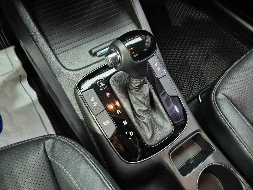 KIA K3 - Vista 10