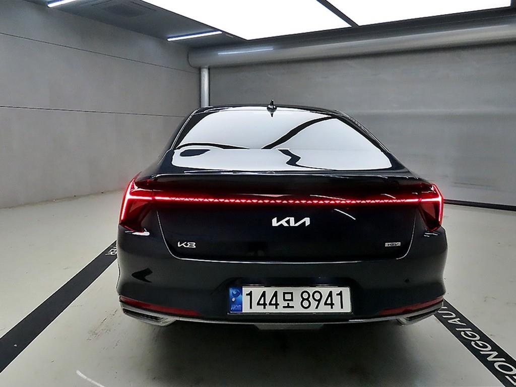 KIA K8 - Vista 3