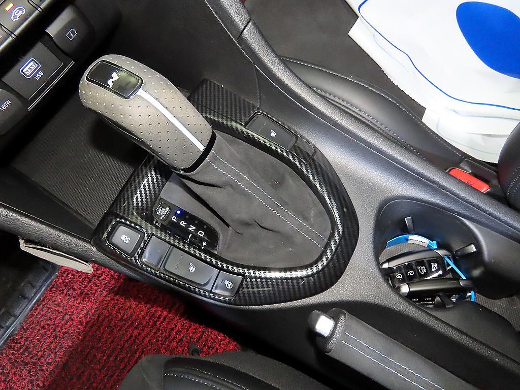 HYUNDAI Veloster 2022 - Importación desde Corea - HF Imports Iquique - Foto 13