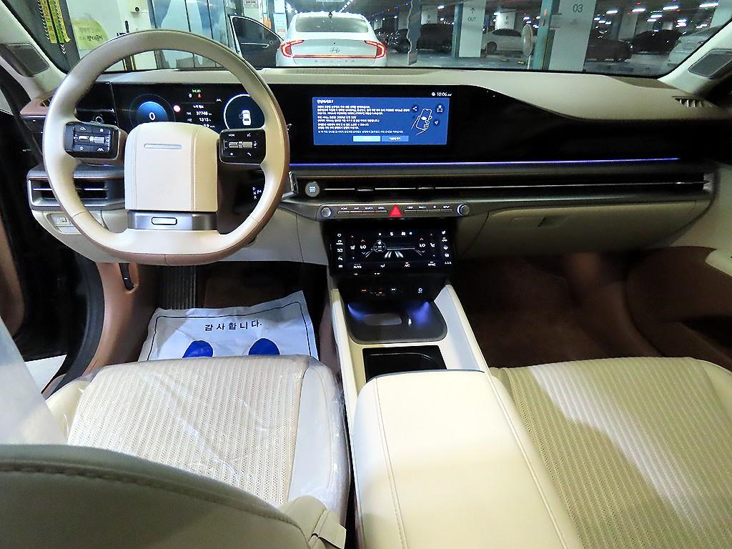 HYUNDAI Grandeur - Vista 12
