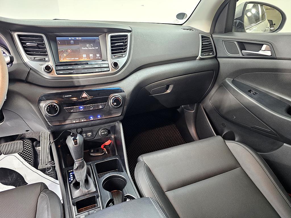 HYUNDAI Tucson - Vista 12