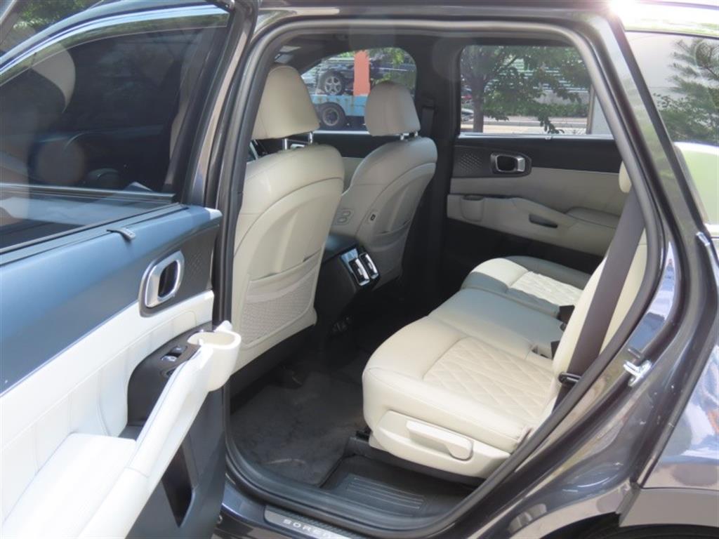 KIA Sorento 2023 Gris - Importación desde Corea - HF Imports Iquique - Foto 16