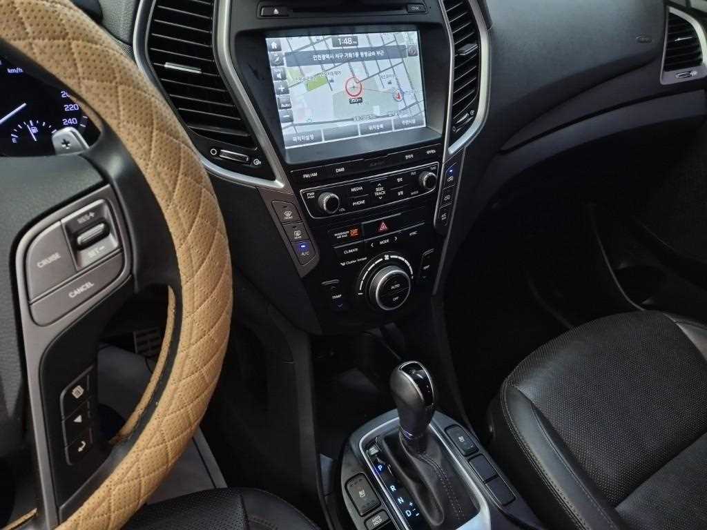 HYUNDAI Santa Fe - Vista 12