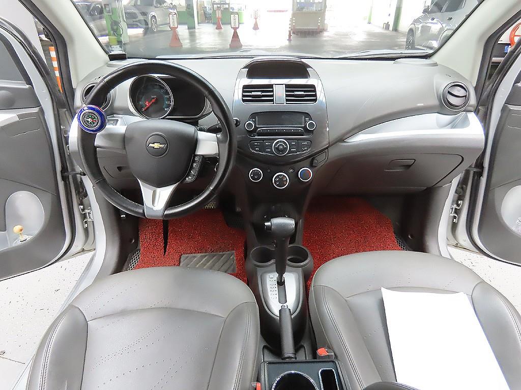Chevrolet Spark - Vista 12