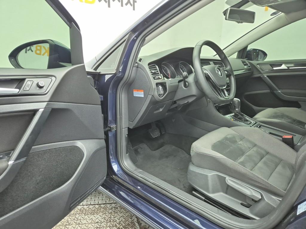Volkswagen Golf 2015 Azul - Importación desde Corea - HF Imports Iquique - Foto 19