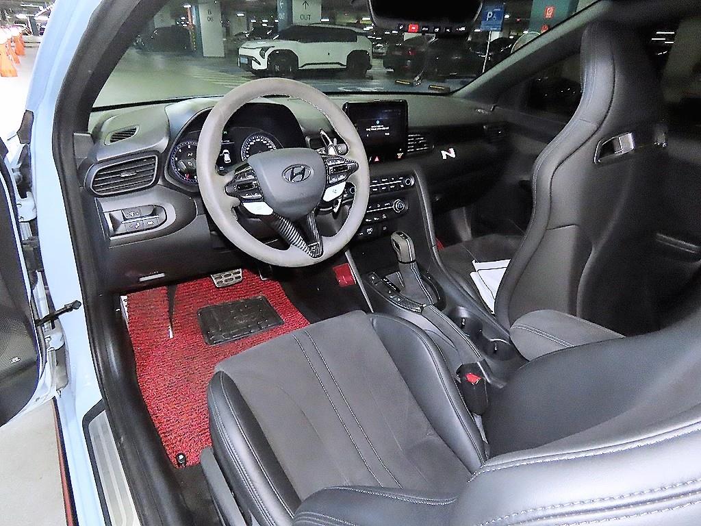 HYUNDAI Veloster - Vista 11