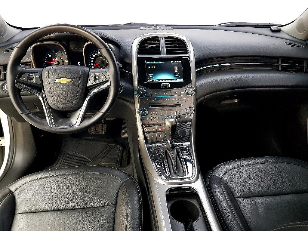 Chevrolet Malibu - Vista 7