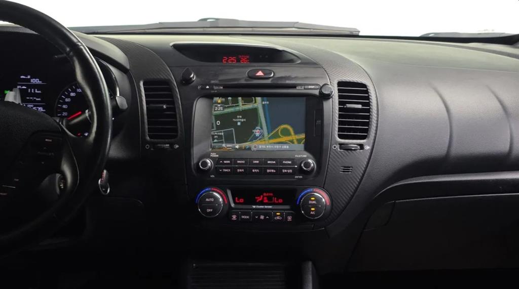 KIA K3 2015 Plateado - Importación desde Corea - HF Imports Iquique - Foto 14