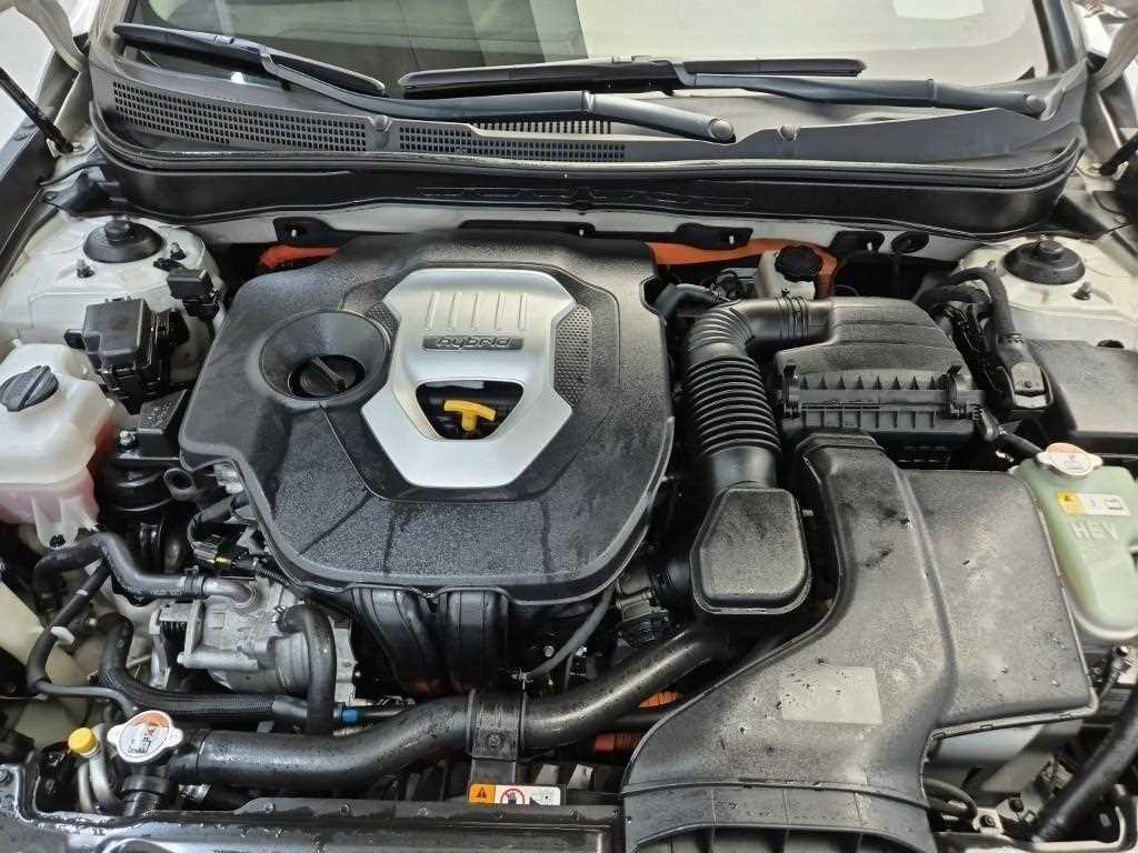 HYUNDAI Sonata - Vista 7