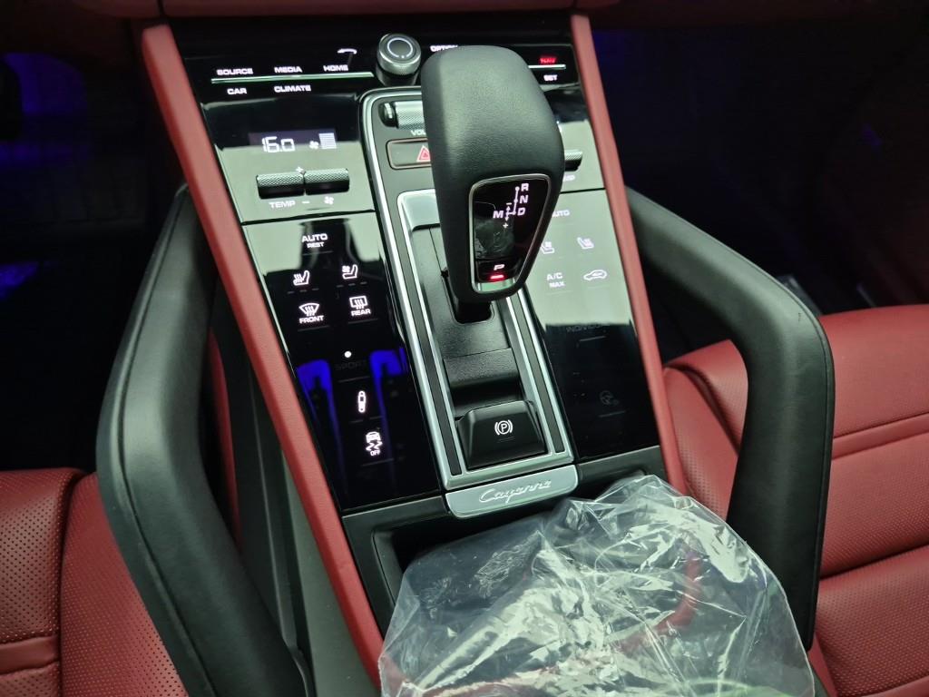 Porsche Cayenne - Vista 10