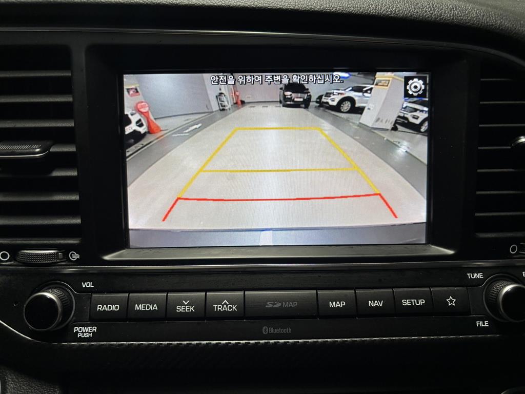 HYUNDAI Avante 2018 Gris - Importación desde Corea - HF Imports Iquique - Foto 16