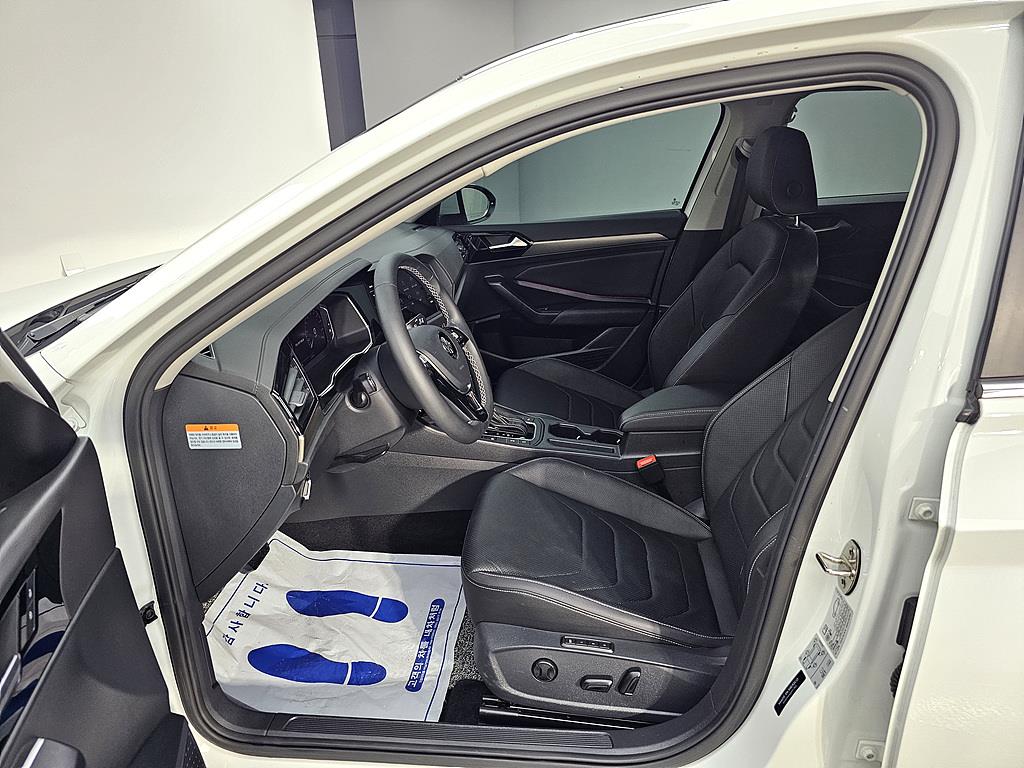 Volkswagen Jetta - Vista 10
