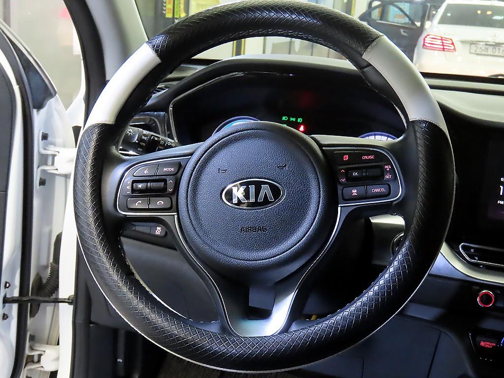 KIA Niro - Vista 10
