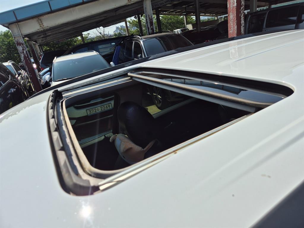Chevrolet Orlando 2011 Blanco - Importación desde Corea - HF Imports Iquique - Foto 13